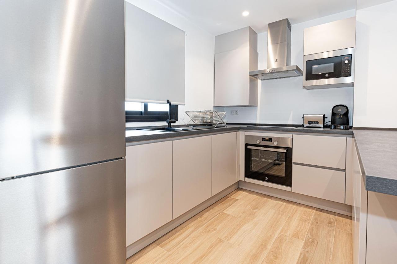 Acogedor Apartamento En Estepona Centro By Rent Me Ngoại thất bức ảnh