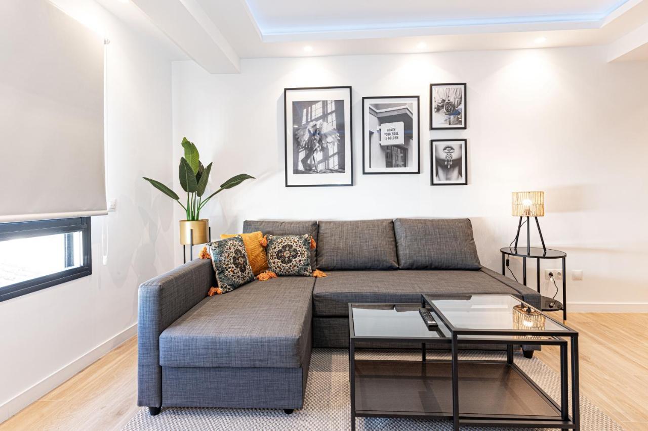 Acogedor Apartamento En Estepona Centro By Rent Me Ngoại thất bức ảnh