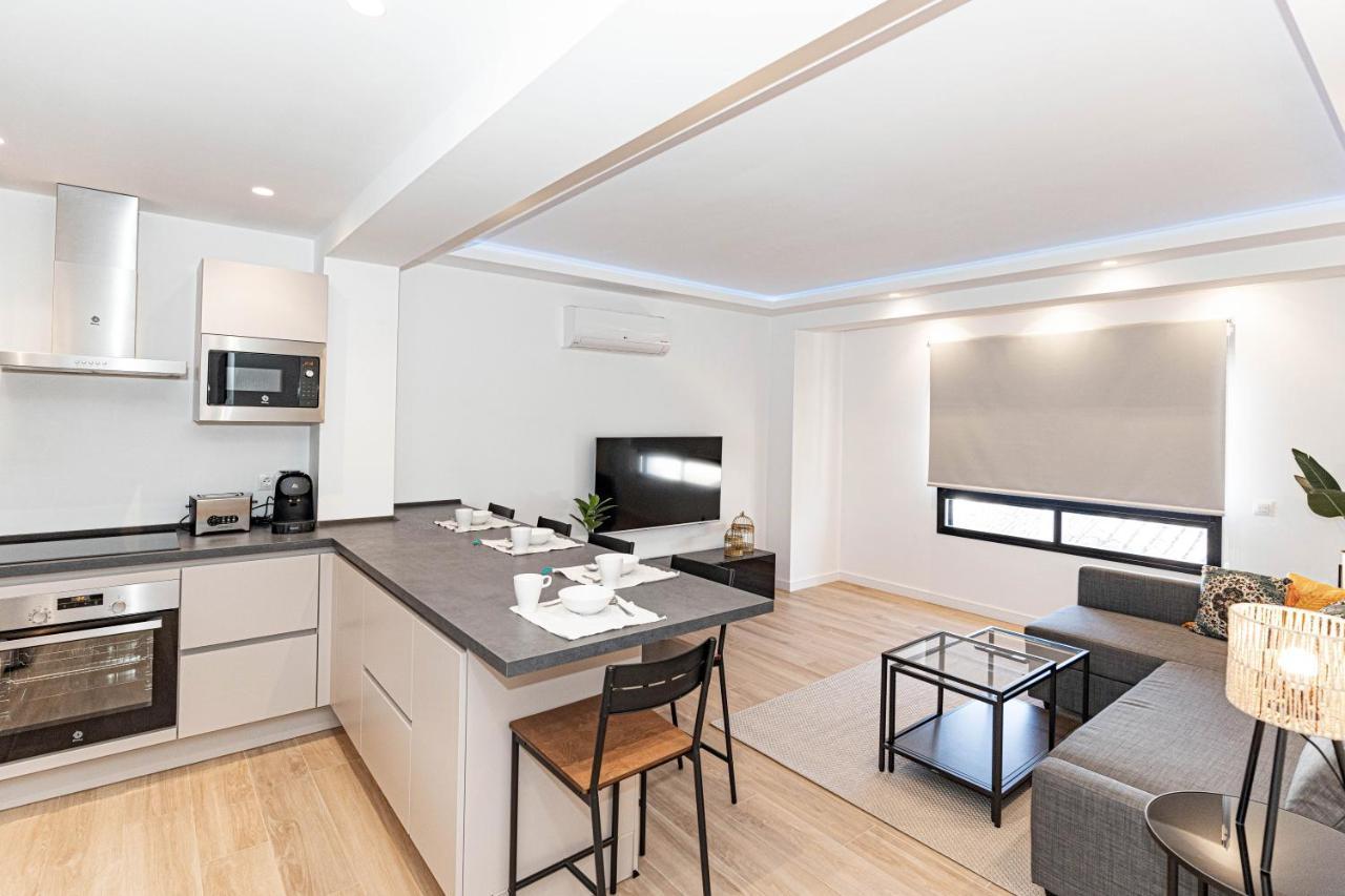Acogedor Apartamento En Estepona Centro By Rent Me Ngoại thất bức ảnh