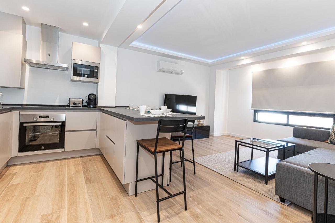 Acogedor Apartamento En Estepona Centro By Rent Me Ngoại thất bức ảnh