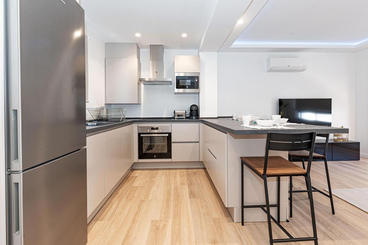 Acogedor Apartamento En Estepona Centro By Rent Me Ngoại thất bức ảnh