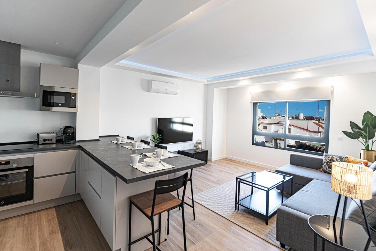 Acogedor Apartamento En Estepona Centro By Rent Me Ngoại thất bức ảnh