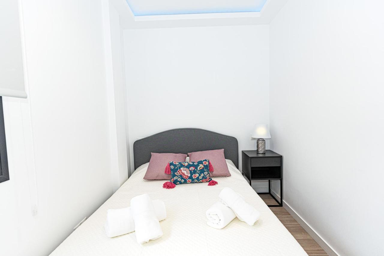 Acogedor Apartamento En Estepona Centro By Rent Me Ngoại thất bức ảnh