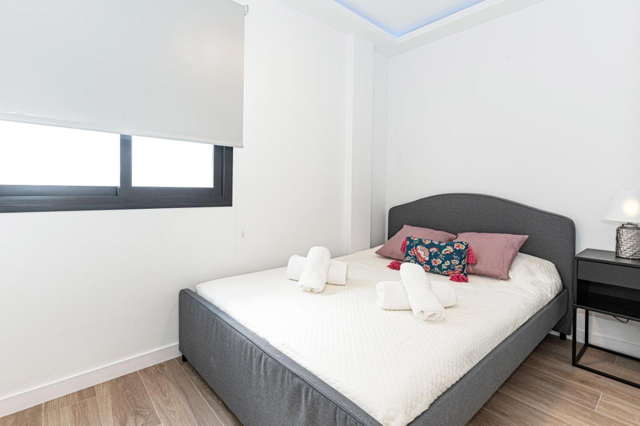 Acogedor Apartamento En Estepona Centro By Rent Me Ngoại thất bức ảnh