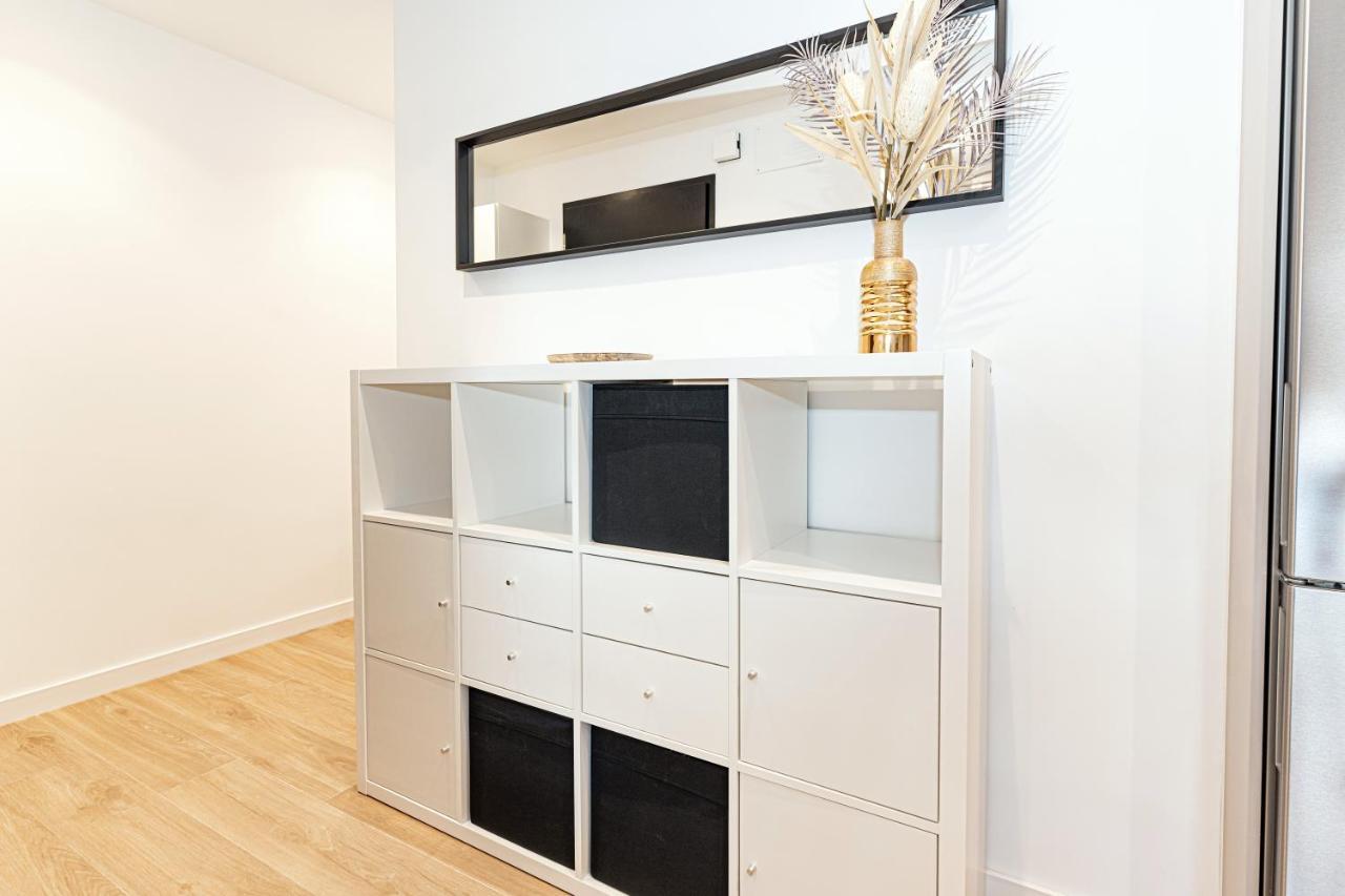 Acogedor Apartamento En Estepona Centro By Rent Me Ngoại thất bức ảnh