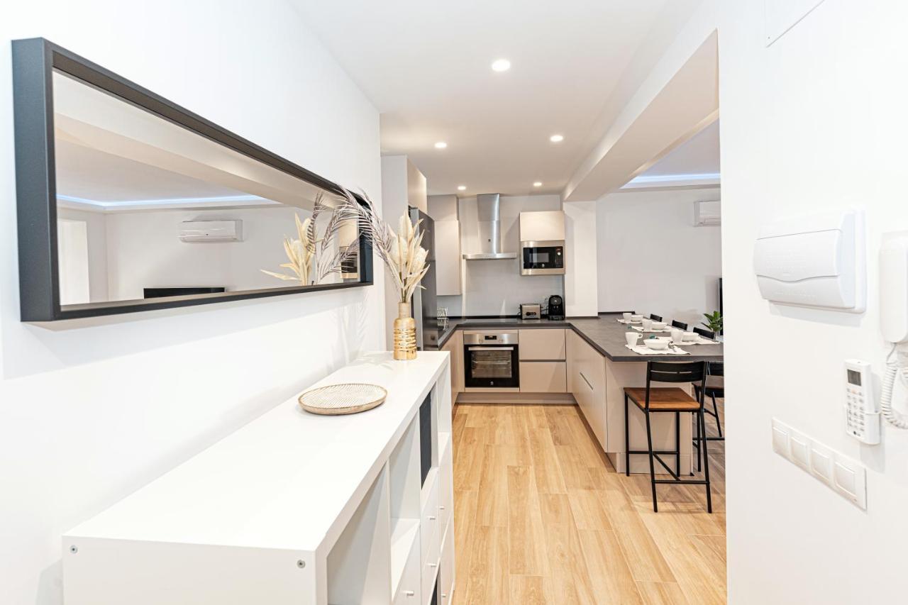 Acogedor Apartamento En Estepona Centro By Rent Me Ngoại thất bức ảnh